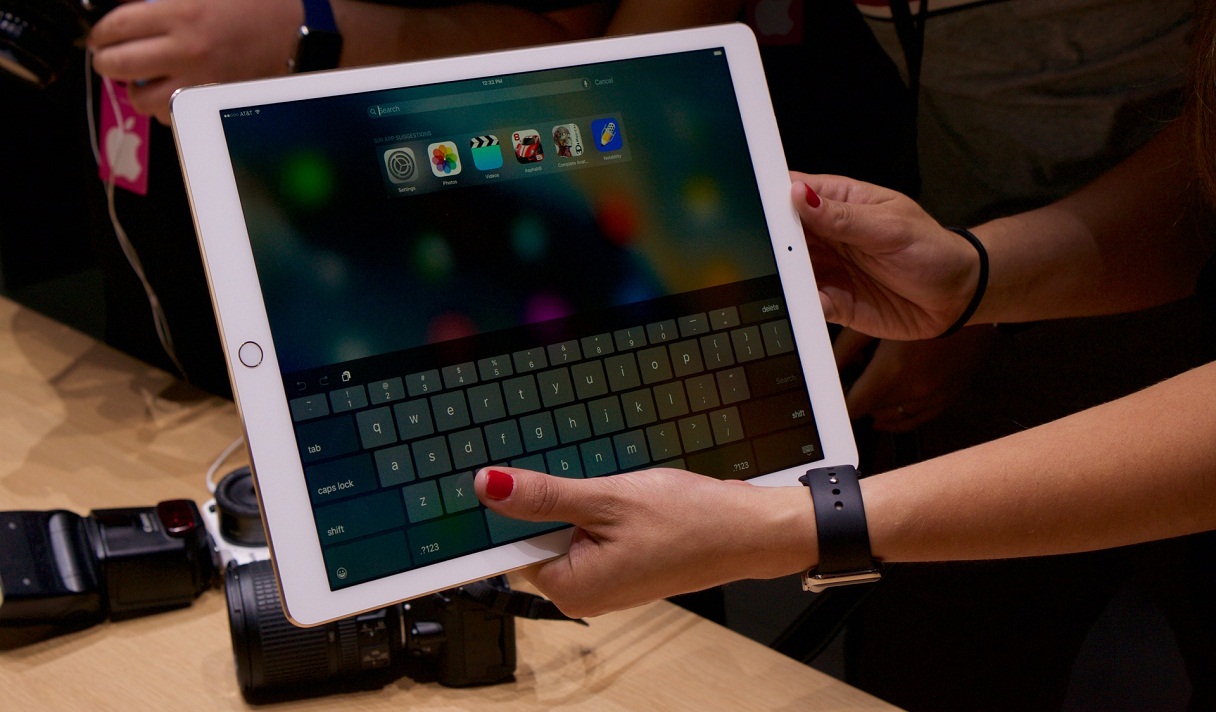 Apple признает проблемы iPad Pro и пытается их решать