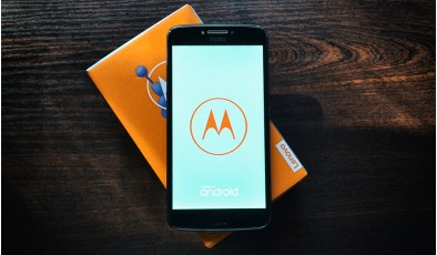 Обзор Moto E4 Plus: Мощный бюджетник с огромной батареей