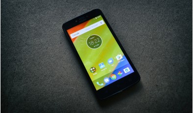 Moto C Plus: Долгоиграющий бюджетник