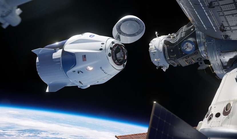 Первый полет корабля SpaceX с экипажем на борту состоится уже в 2019
