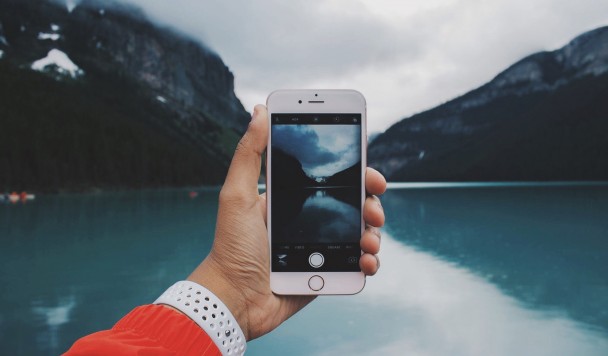 Тихая революция: Как ваш смартфон научился фотографировать лучше вас