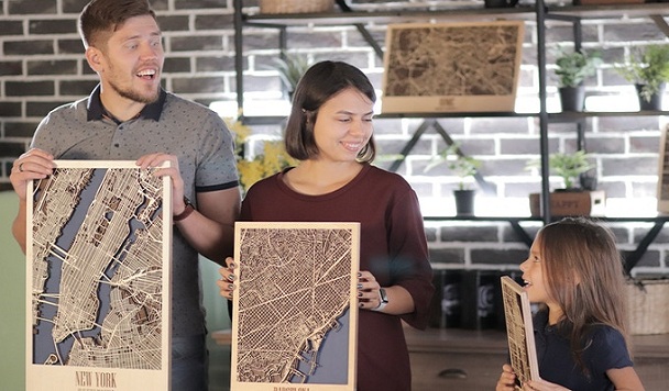 Украинский стартап собрал на Kickstarter более $56 тясяч на деревянные 3D-карты городов мира