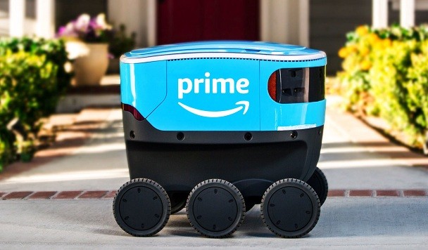 Amazon начал доставлять товары «до двери» с помощью роботов