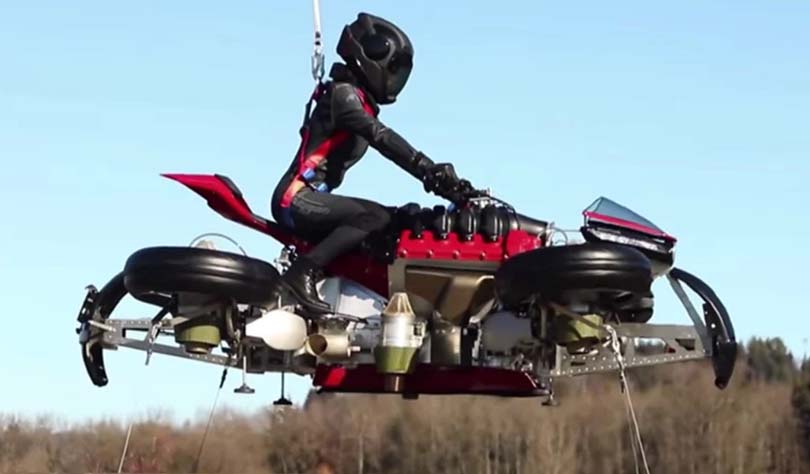 Фантастический летающий мотоцикл прошел первые летные испытания