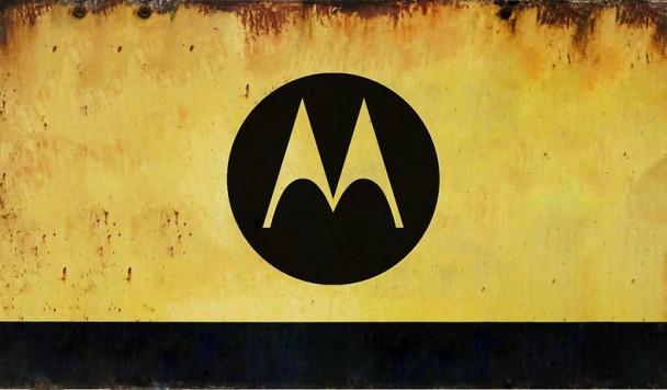 Motorola готовит флагманский смартфон с пятью камерами
