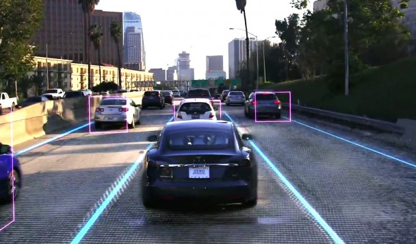 Илон Маск обещает миру миллион роботизированных такси в 2020 году