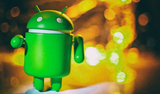 Скандал: Сотни приложений Android копаются в ваших данных в обход разрешений