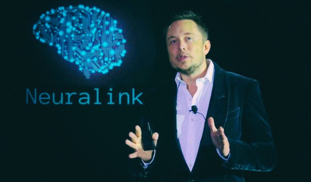 Симбиоз с машиной: Илон Маск обещает важный анонс Neuralink