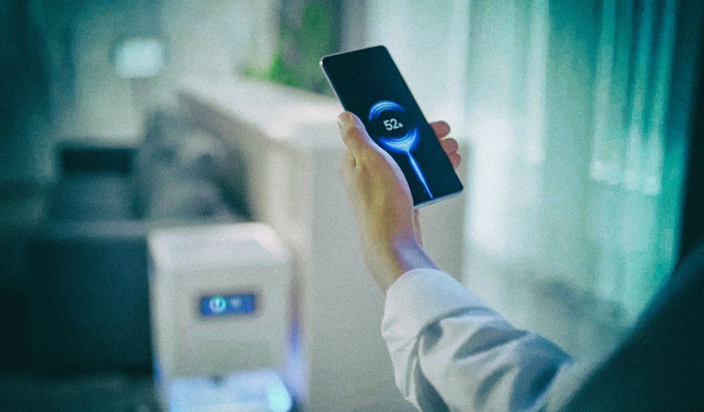 Беспроводная станция Xiaomi сможет заряжать смартфон на другом конце комнаты