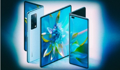 Новый гибкий смартфон Huawei Mate X2 складывается, как книжка