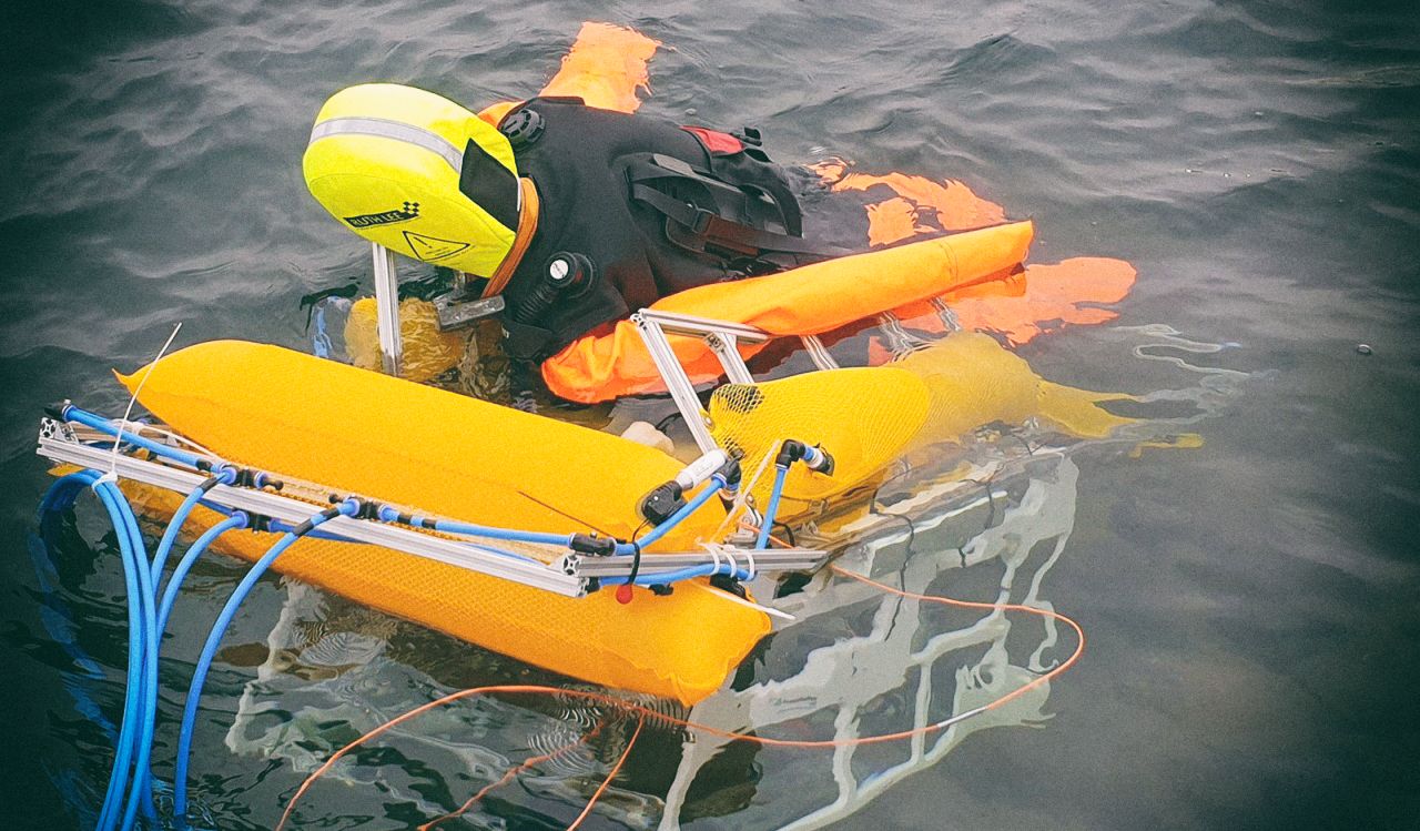 Разработан подводный робот для спасения утопающих