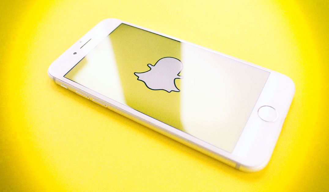 Snapchat запускает новые функции Explore & Memories