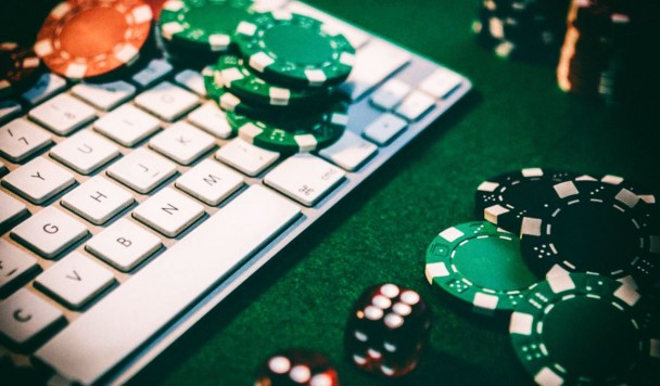 Как выбрать игровой автомат про покер?
