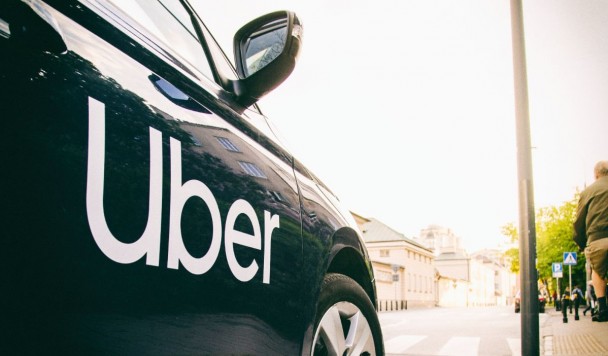 Uber повертається в Київ