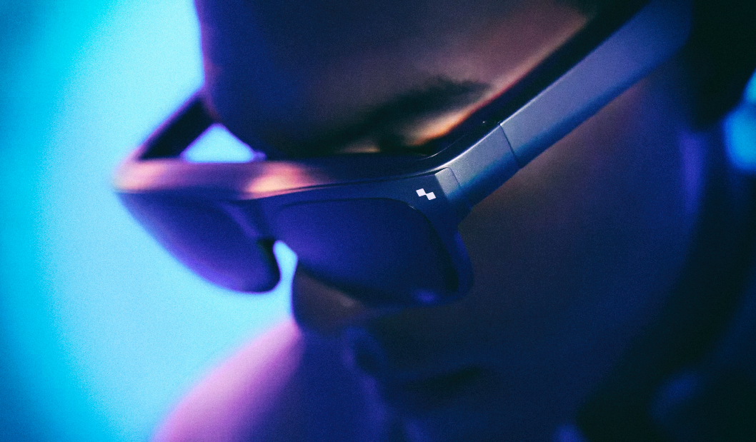 Смарт-очки TCL создают иллюзию огромного экрана перед глазами пользователя