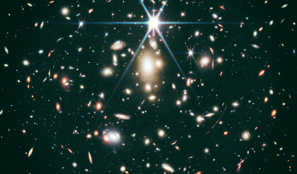 Телескоп «Джеймс Уэбб» сделал снимок самой далекой известной звезды