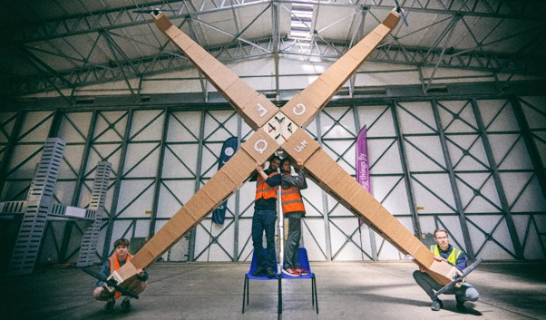 Создан и испытан самый большой квадрокоптер в мире