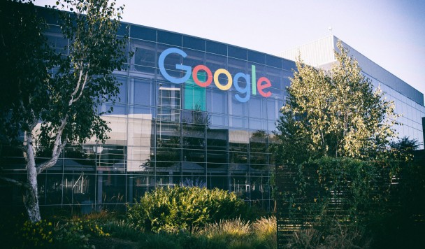 Google запускає глобальну безкоштовну практичну програму “Startup School: Gen AI”