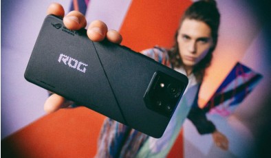 В Україні з'явився ігровий смартфон ROG Phone 8 Pro