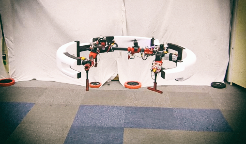 Представлен летающий дрон-трансформер, который может превращаться в колесо