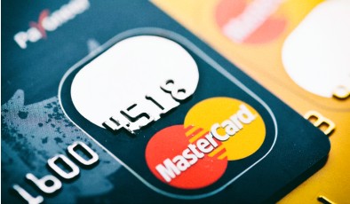 Mastercard обвиняют в манипулировании ценами с помощью искусственного интеллекта