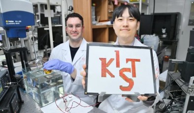 Разработано устройство, способное заряжать электронику через кожу и воду
