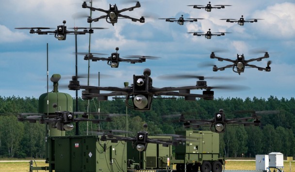 Умные рои беспилотников: как Lockheed Martin и Red Hat меняют правила на поле боя