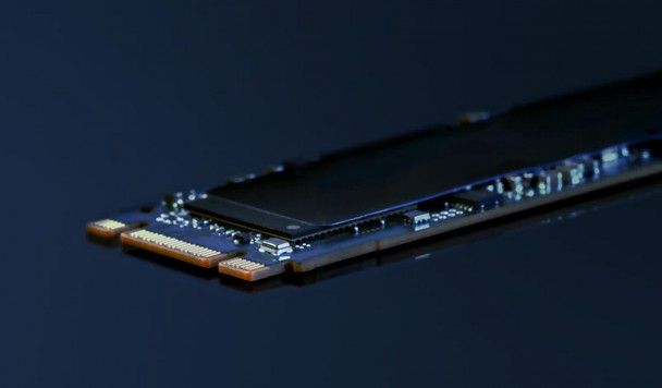 Новый формат SSD-накопителей E2 способен вмещать до 1 петабайта данных
