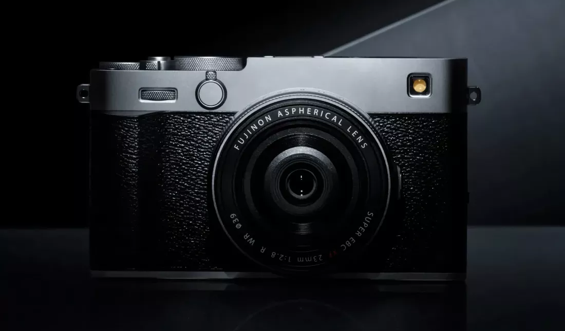 Fujifilm представила беззеркальный цифровой фотоаппарат в ретро-дизайне