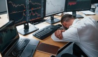 Бесконечный рабочий день мешает продуктивности и вызывает стресс