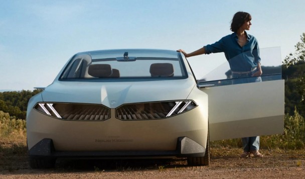 BMW готовит к выпуску новое поколение электрического седана i3