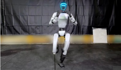 Разработана новая система, которая учит роботов двигаться как люди