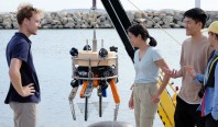 Подводный робот с искусственным интеллектом начал собирать мусор со дна океана