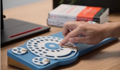 Google представила клавиатуру с круговым циферблатом, как на старом телефоне