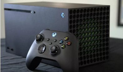 Microsoft разрабатывает новое поколение Xbox и рассматривает выпуск портативной консоли