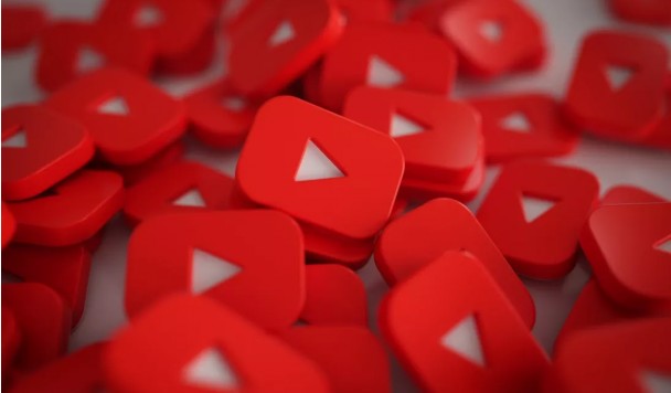 Искусственный интеллект YouTube выявляет дипфейки с лицами и голосами блогеров Искусственный интеллект YouTube выявляет дипфейки с лицами и голосами блогеров