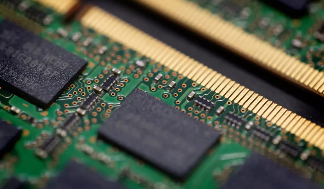 Из-за бума ИИ взлетают цены на оперативную память