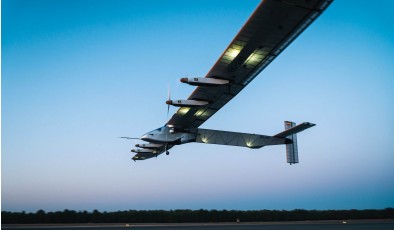 Солнечный дрон ВМС США сможет летать и раздавать 5G три месяца без посадки