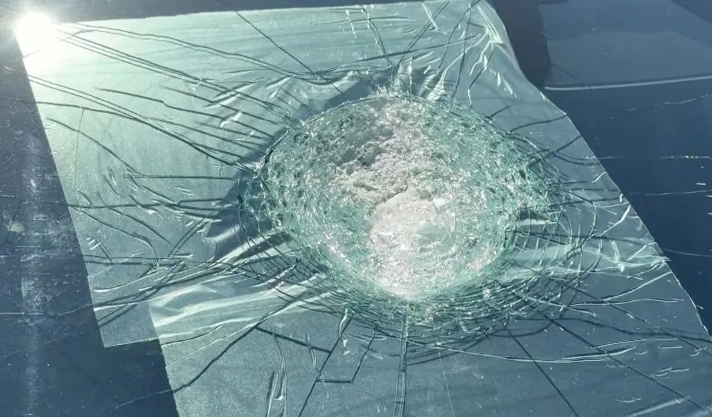 Tesla стала первым автомобилем, в который врезался метеорит