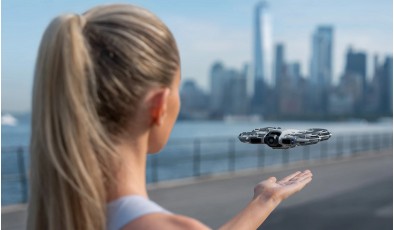 DJI представила дрон-оператор с жестовым управлением для видеоблогеров
