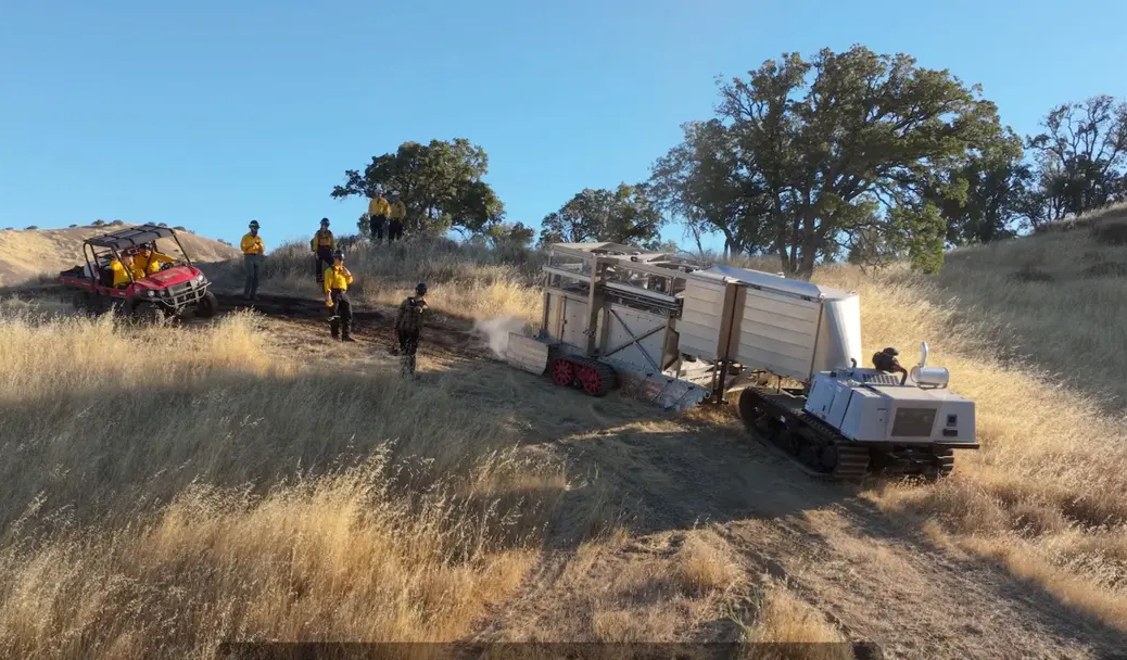 Роботы против огня: BurnBot представила машину для контролируемых выжиганий