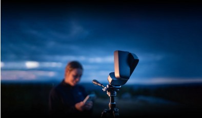 Представлен недорогой ультракомпактный телескоп, который сам находит галактики