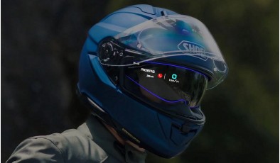 Представлен первый в мире мотошлем со встроенной дополненной реальностью