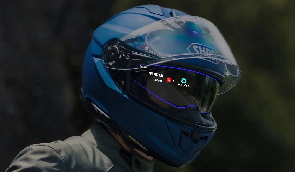 Представлен первый в мире мотошлем со встроенной дополненной реальностью