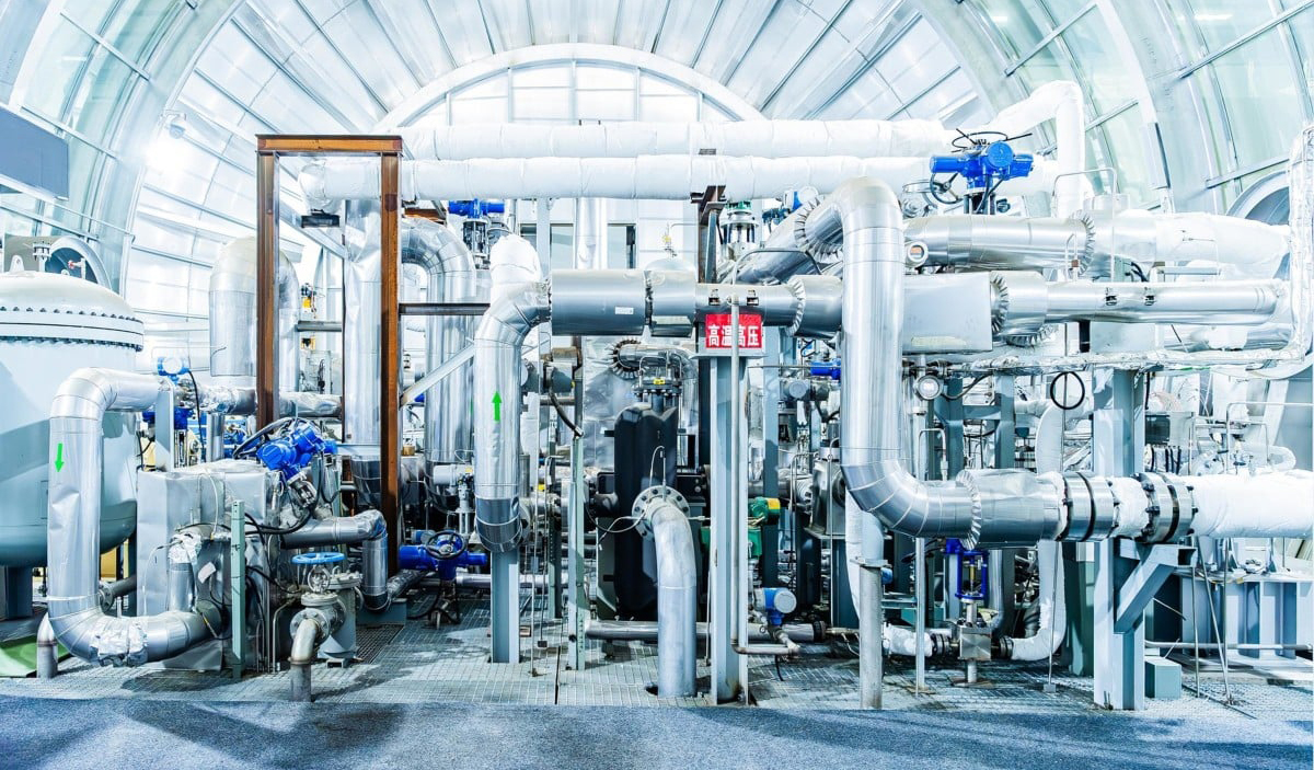 Китай запустил первую электростанцию на раскаленном углекислом газе