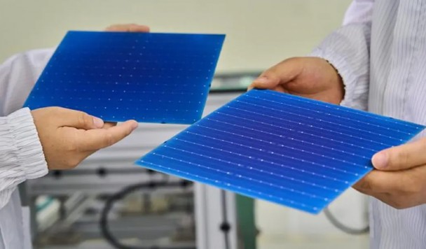 Ученые выяснили, что мешает кремниевым солнечным батареям стать идеальными