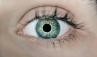 Пересадка 3D-печатной роговицы впервые вернула зрение пациентке