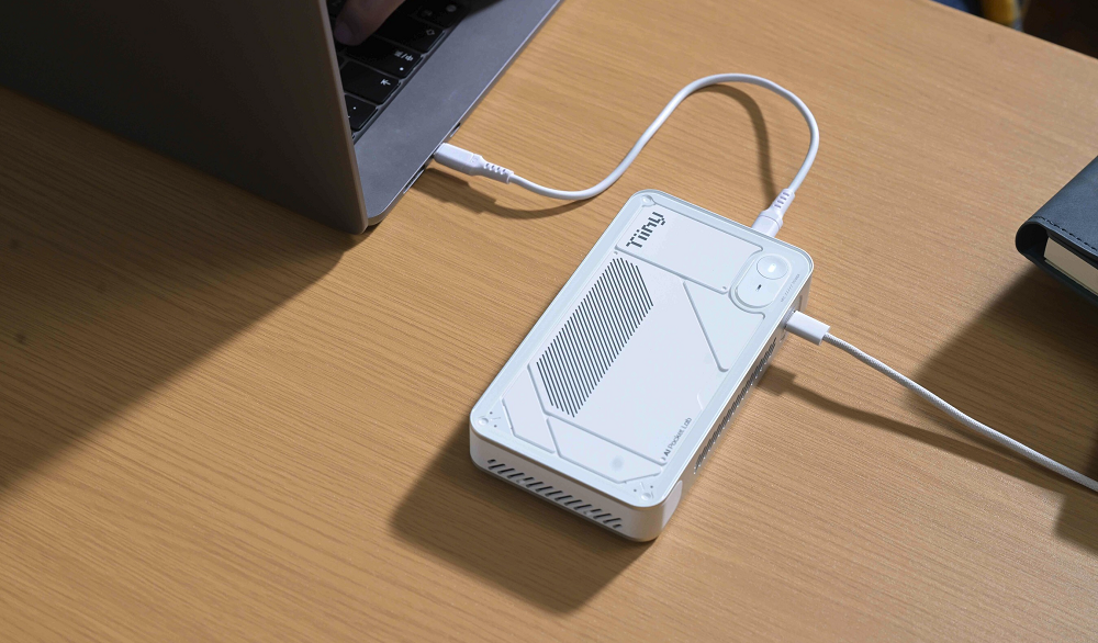 Разработан персональный ИИ-суперкомпьютер, помещающийся в кармане