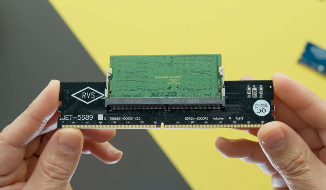 Как сэкономить на оперативной памяти, используя ноутбучную память и переходники