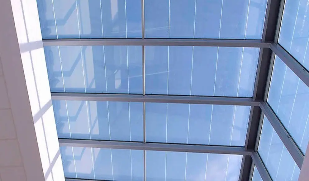 Прозрачные солнечные окна генерируют энергию 24 часа в сутки